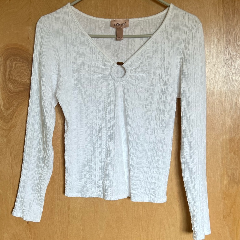 Willow & Root V-neck